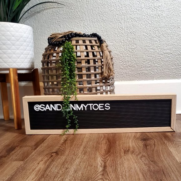 Meet Your Posher - Picture 1 of 2